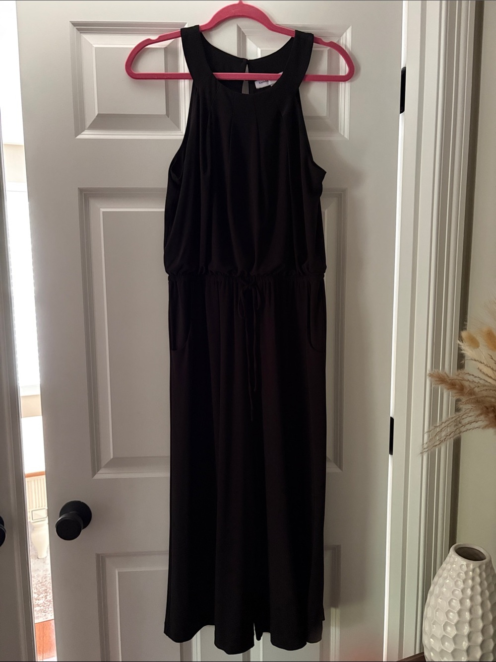 Black Sleeveless Drawstring Waist jumper